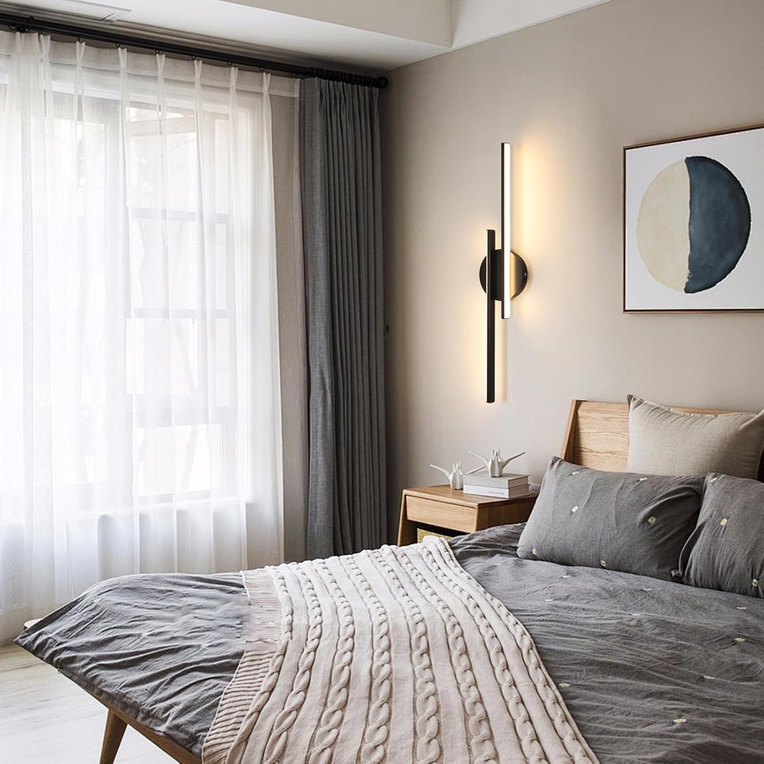 Moderne Wandlamp Zwart – LED Designlamp met Warm Licht – Liora